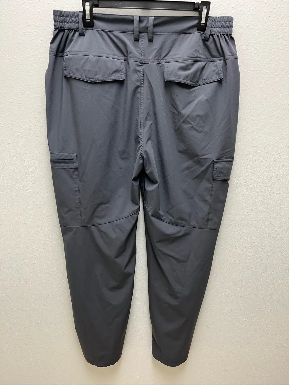 OUTDOOR SPORTS Men's Gray Cargo Pants US 36 Nylon Spandex Pockets Straight Leg - Picture 2 of 10